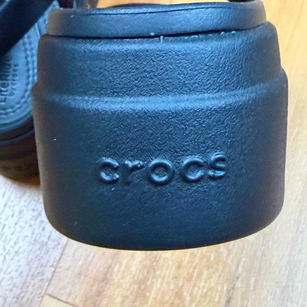 Crocs Brooklyn Low Wedge Sandals Black Platform LiteRide 206453 Womens 6